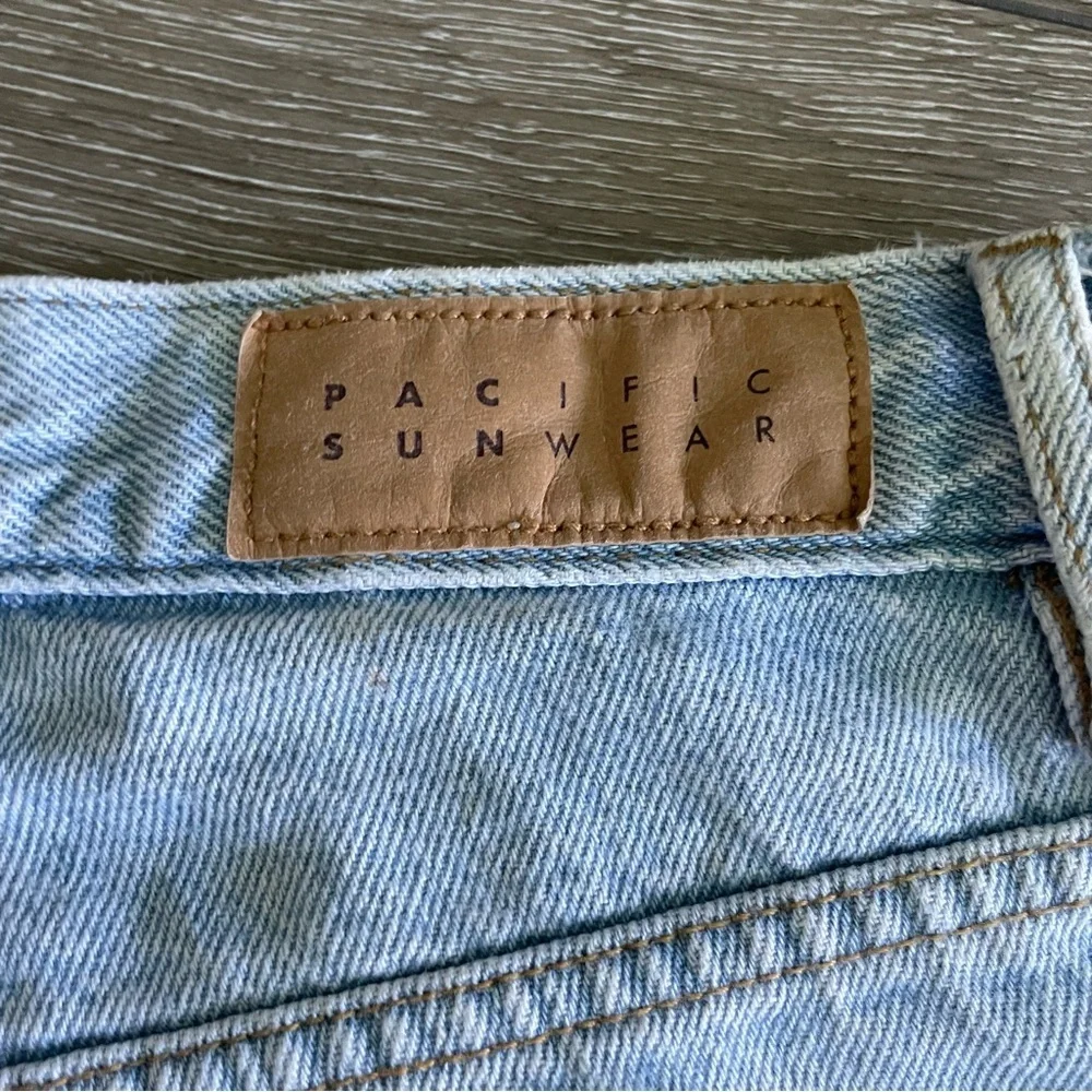 PacSun high rise